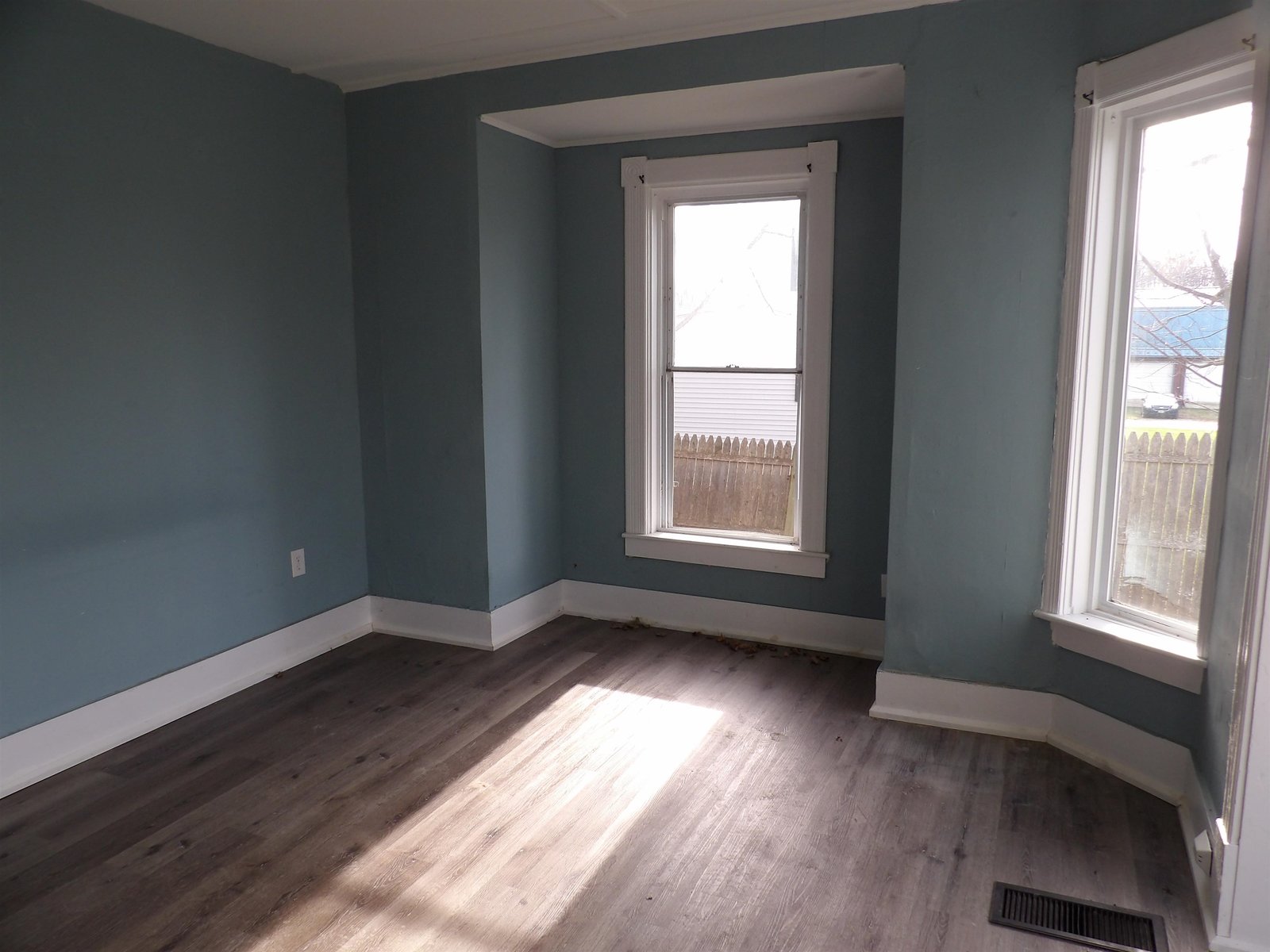 14 Elm Avenue
