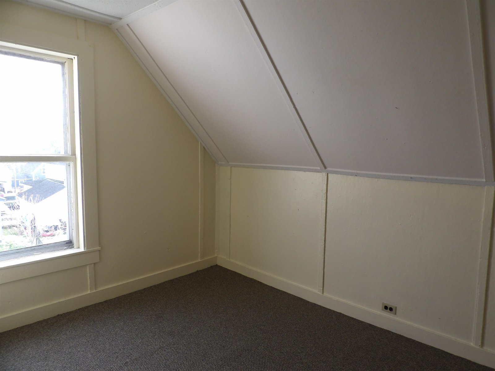 14 Elm Avenue