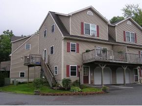 14 Joseph Ln, Unit 14