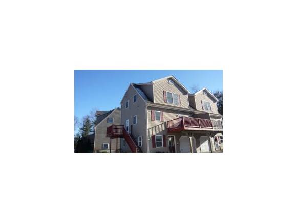 14 Joseph Ln, Unit 14