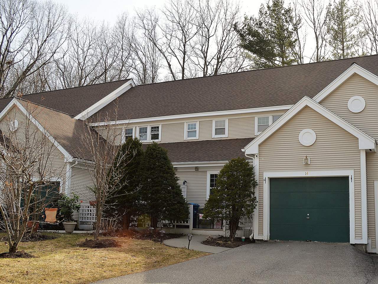 14 Larch Road
