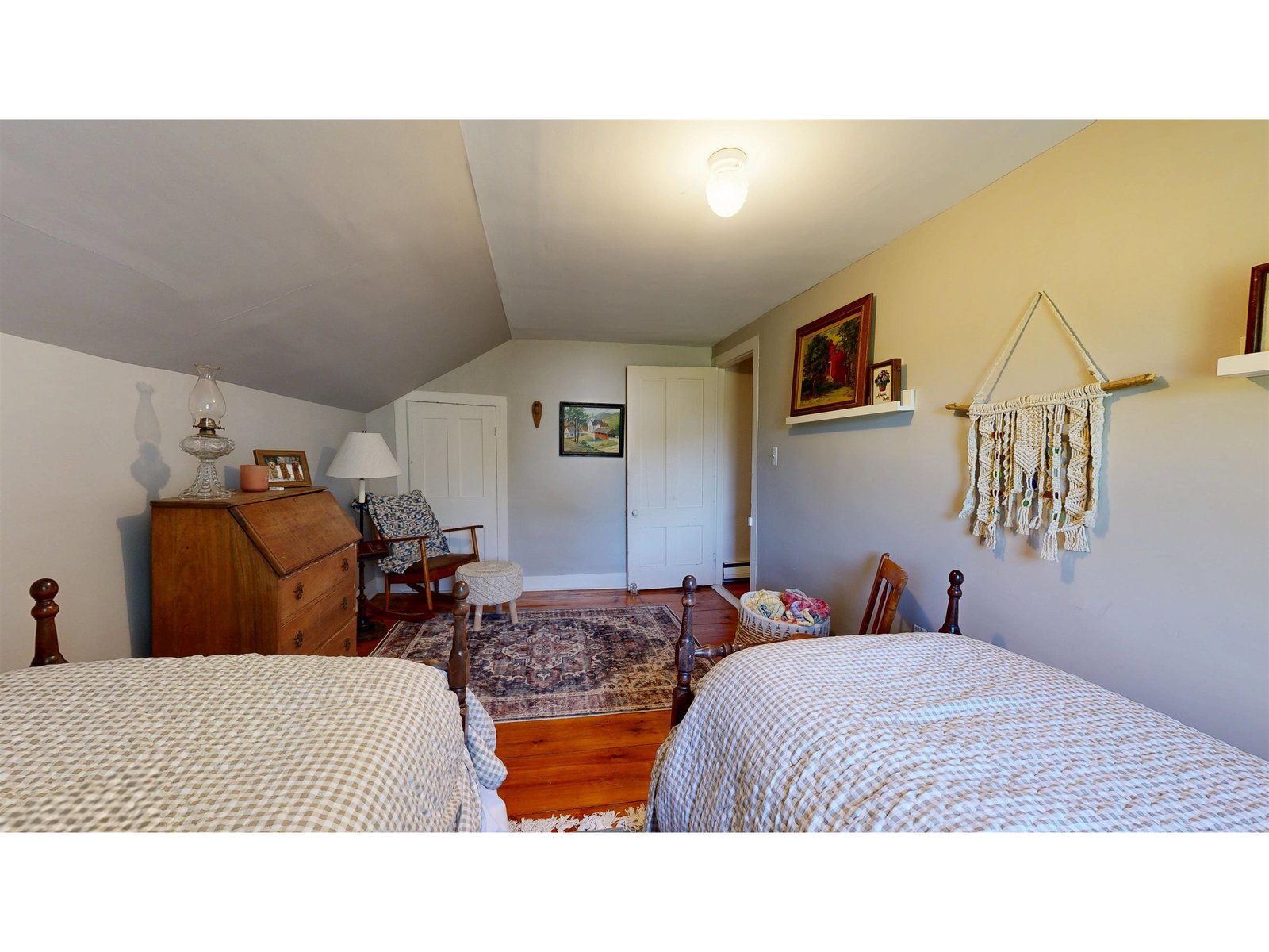 14 Panton Road