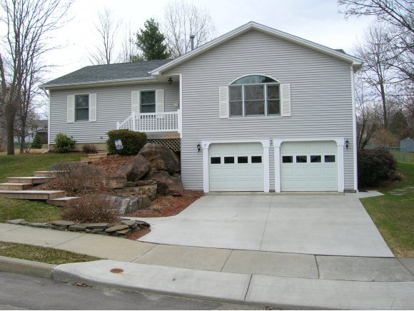 14 Pine Grove TERR