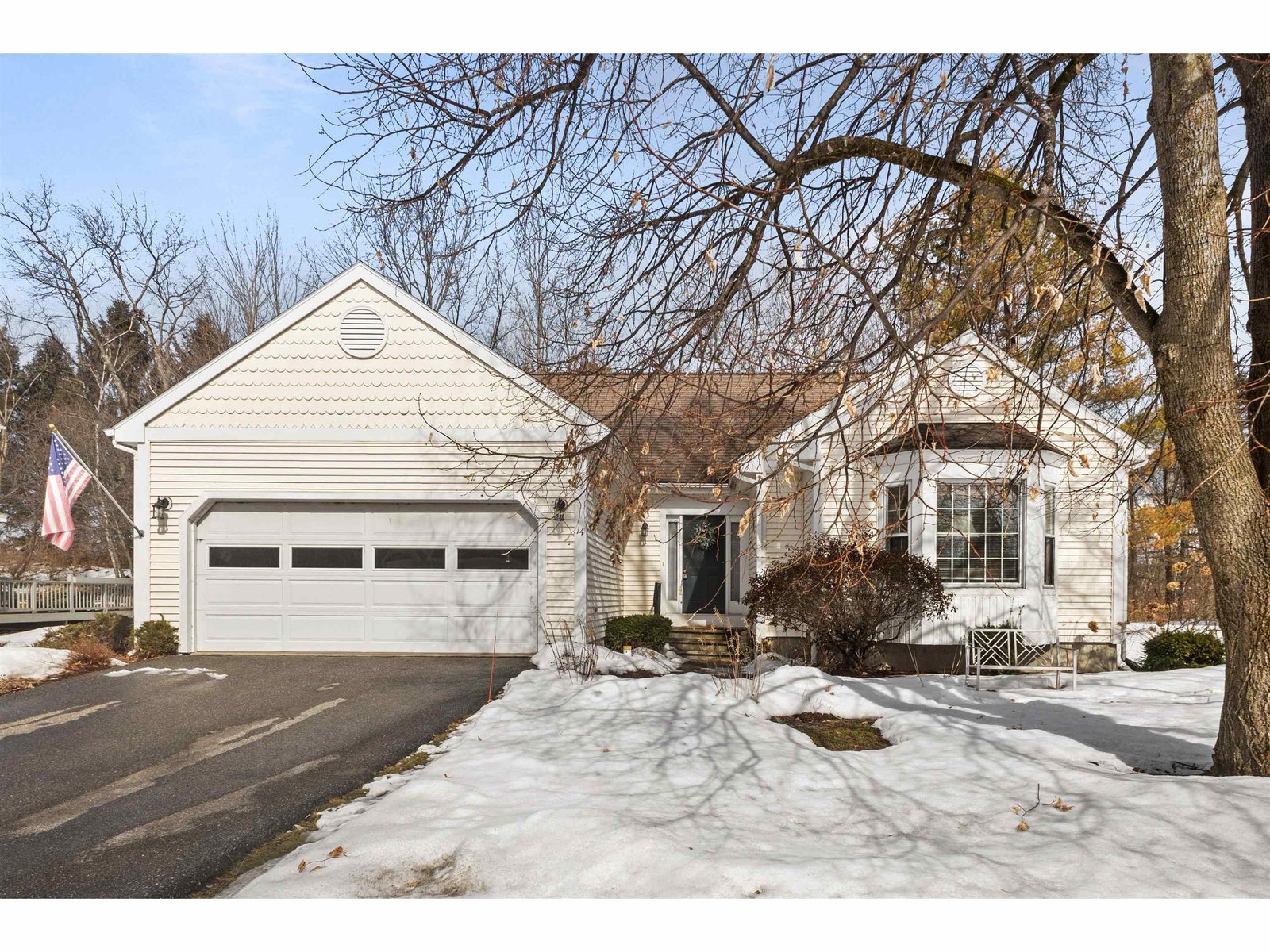 14 Spruce Lane