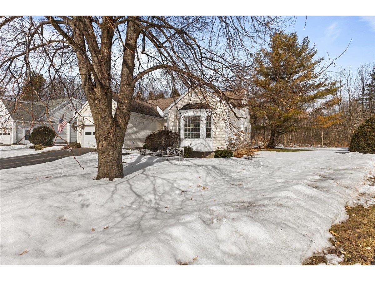 14 Spruce Lane