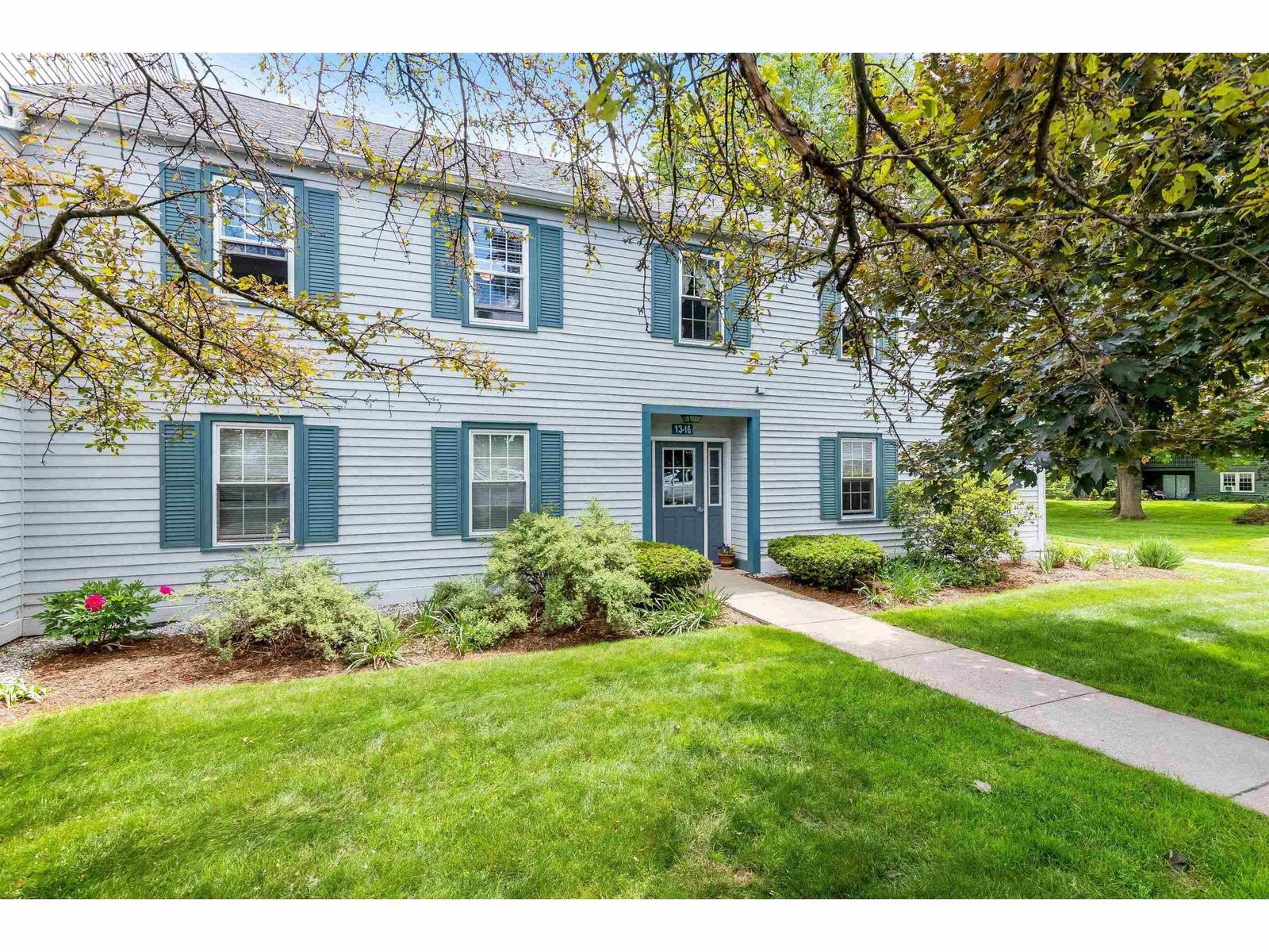 14 Twin Oaks Terrace, South Burlington
