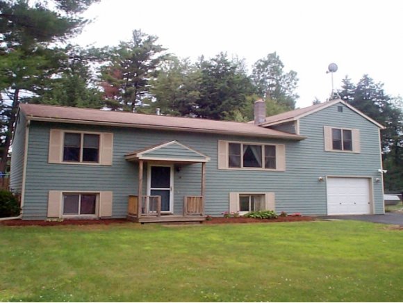 14 Woodcrest Cir