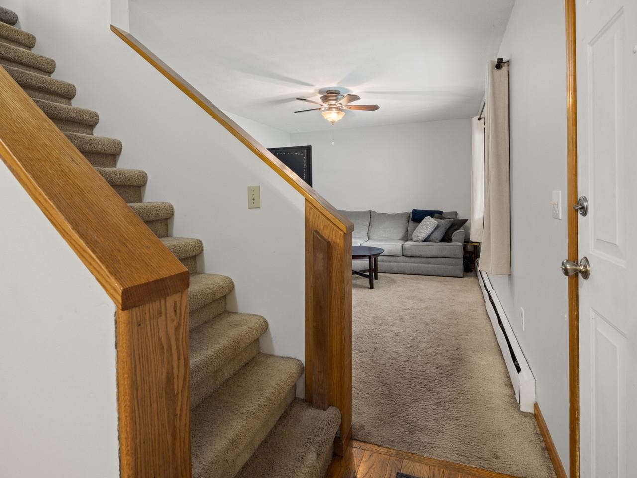 Let's go upstairs!