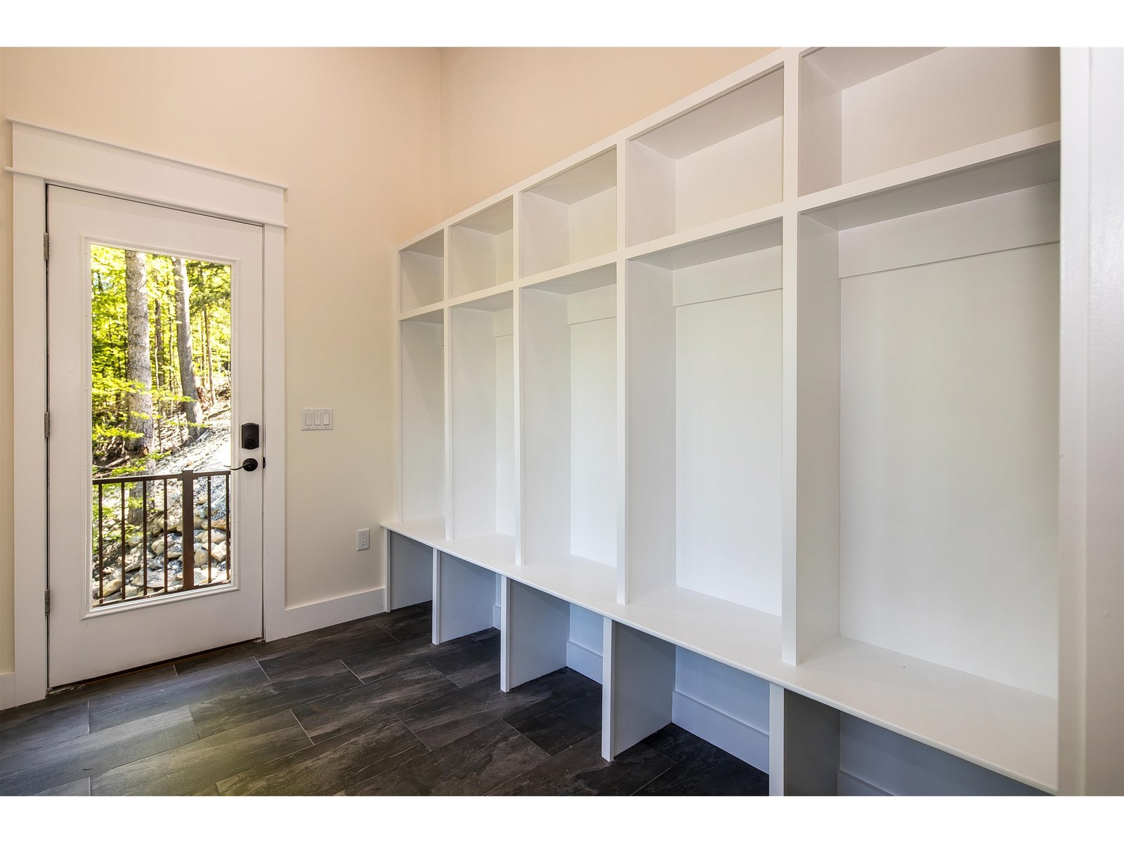 140 Echo View Drive