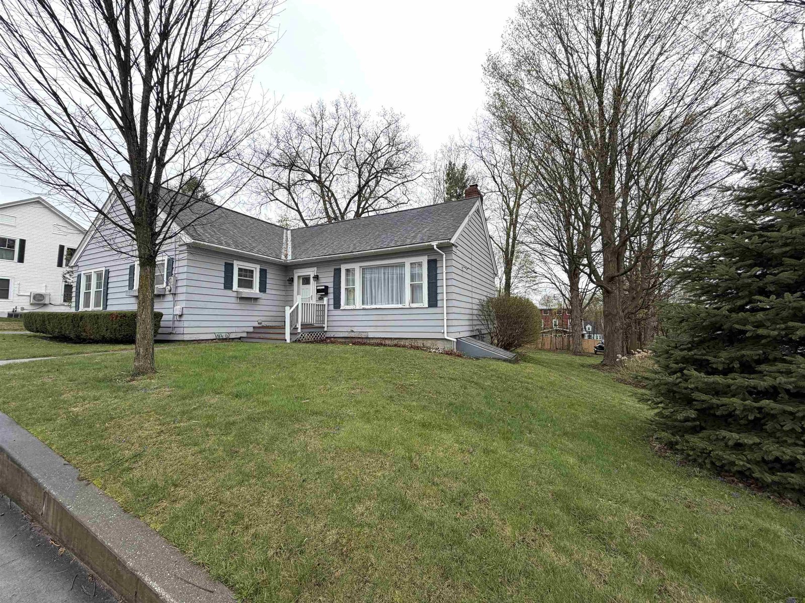 140 Fairfield Street, St. Albans City