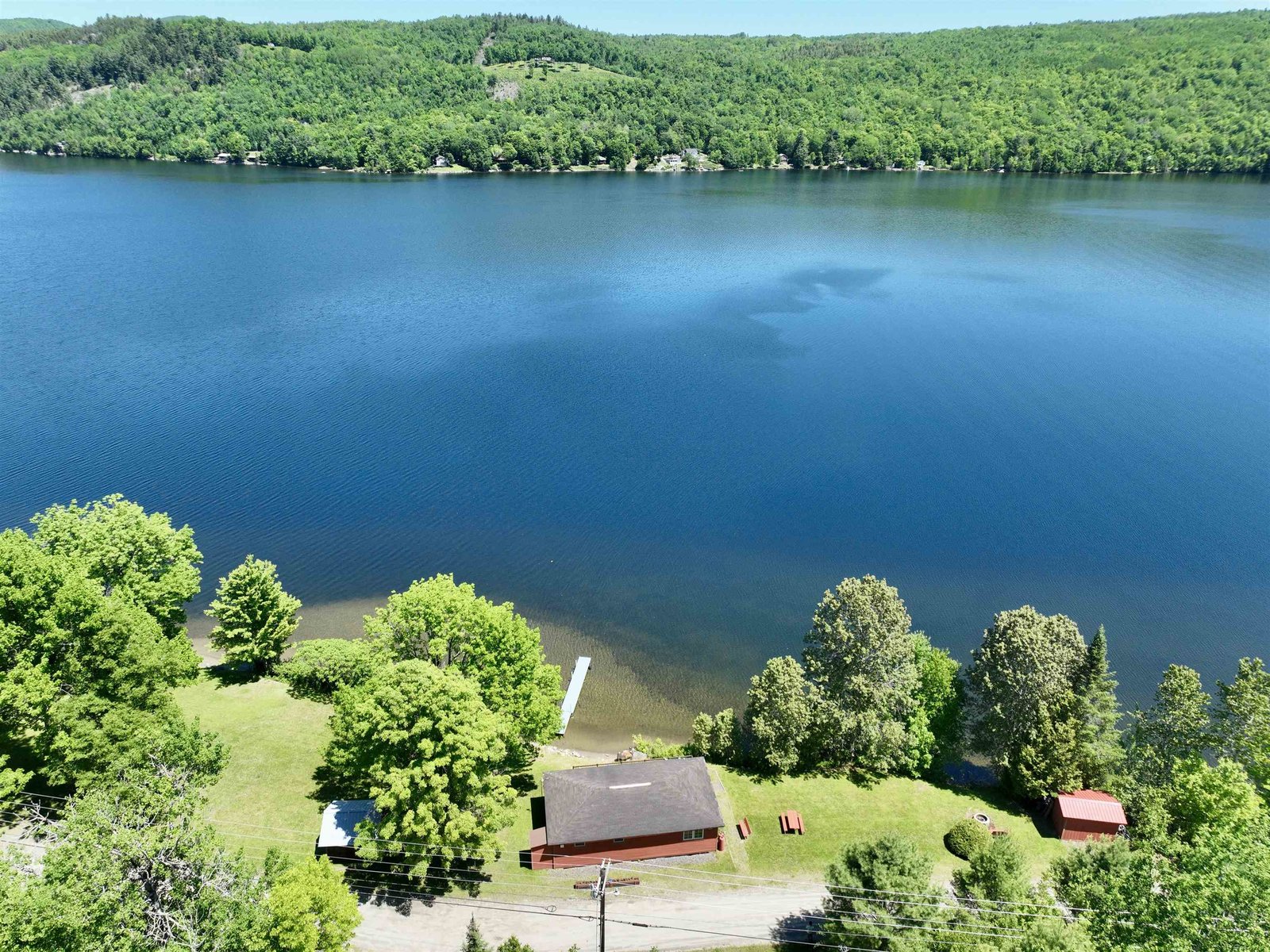 140 Lakeside Lane