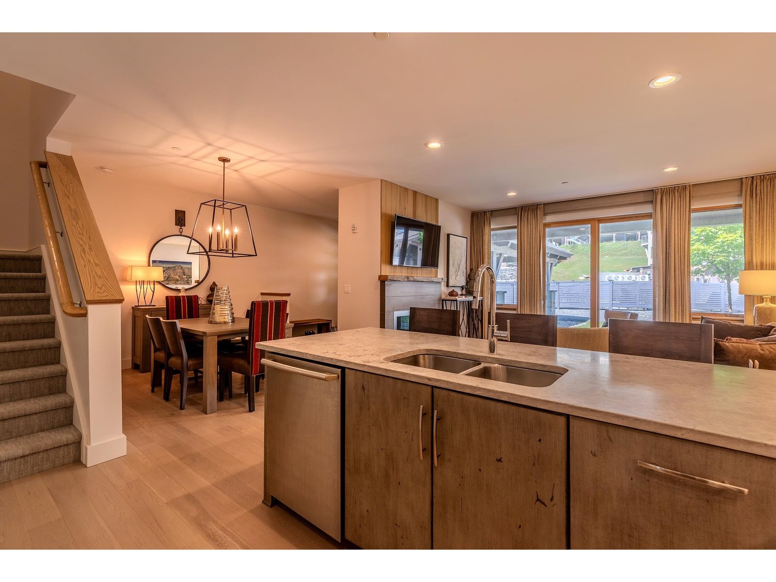 140 Lodge Road, Unit 3