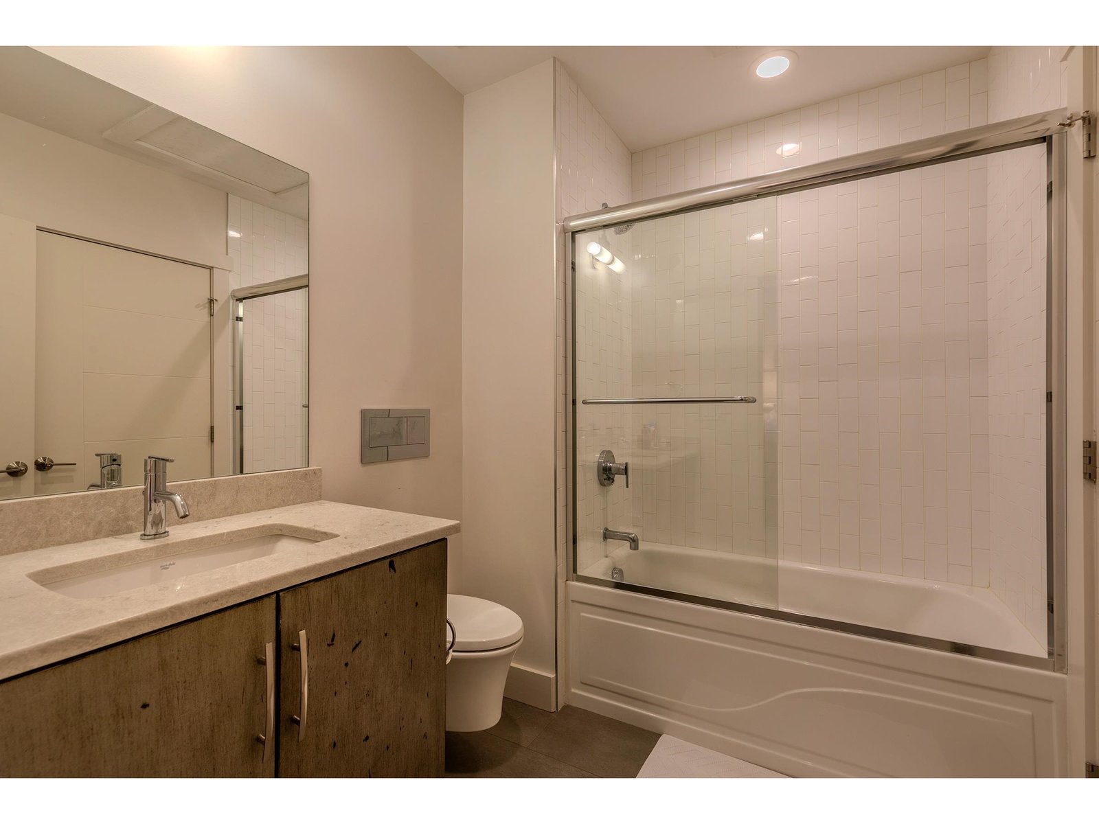 140 Lodge Road, Unit 3