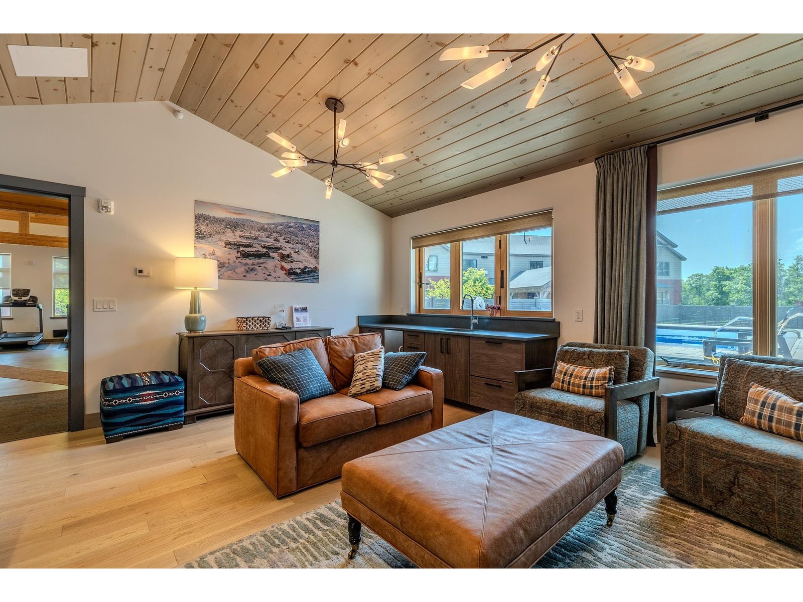 140 Lodge Road, Unit 3