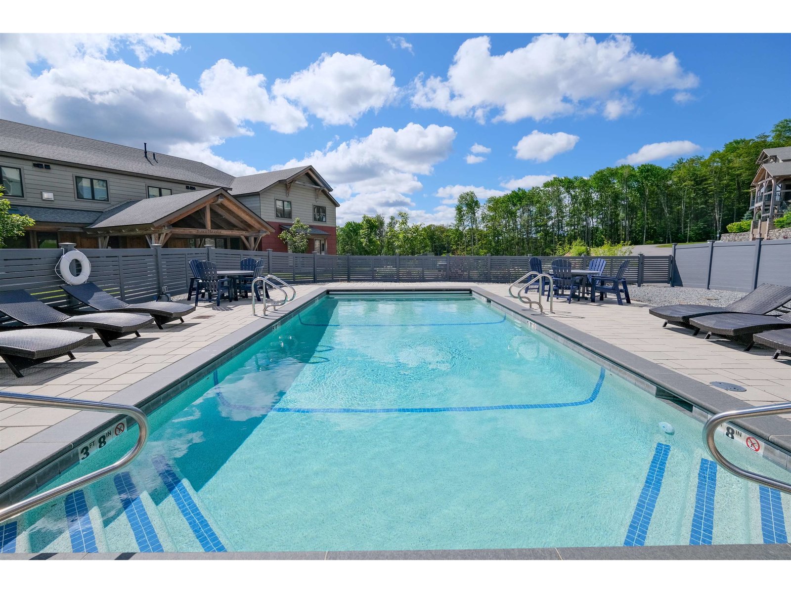 140 Lodge Road, Unit 3