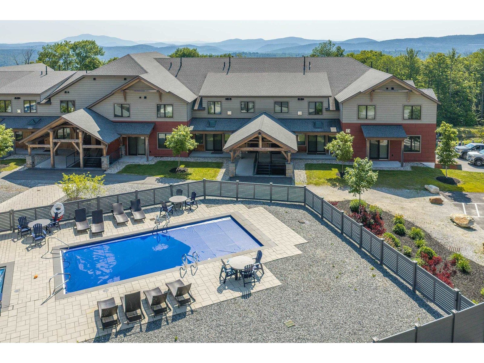 140 Lodge Road, Unit 3