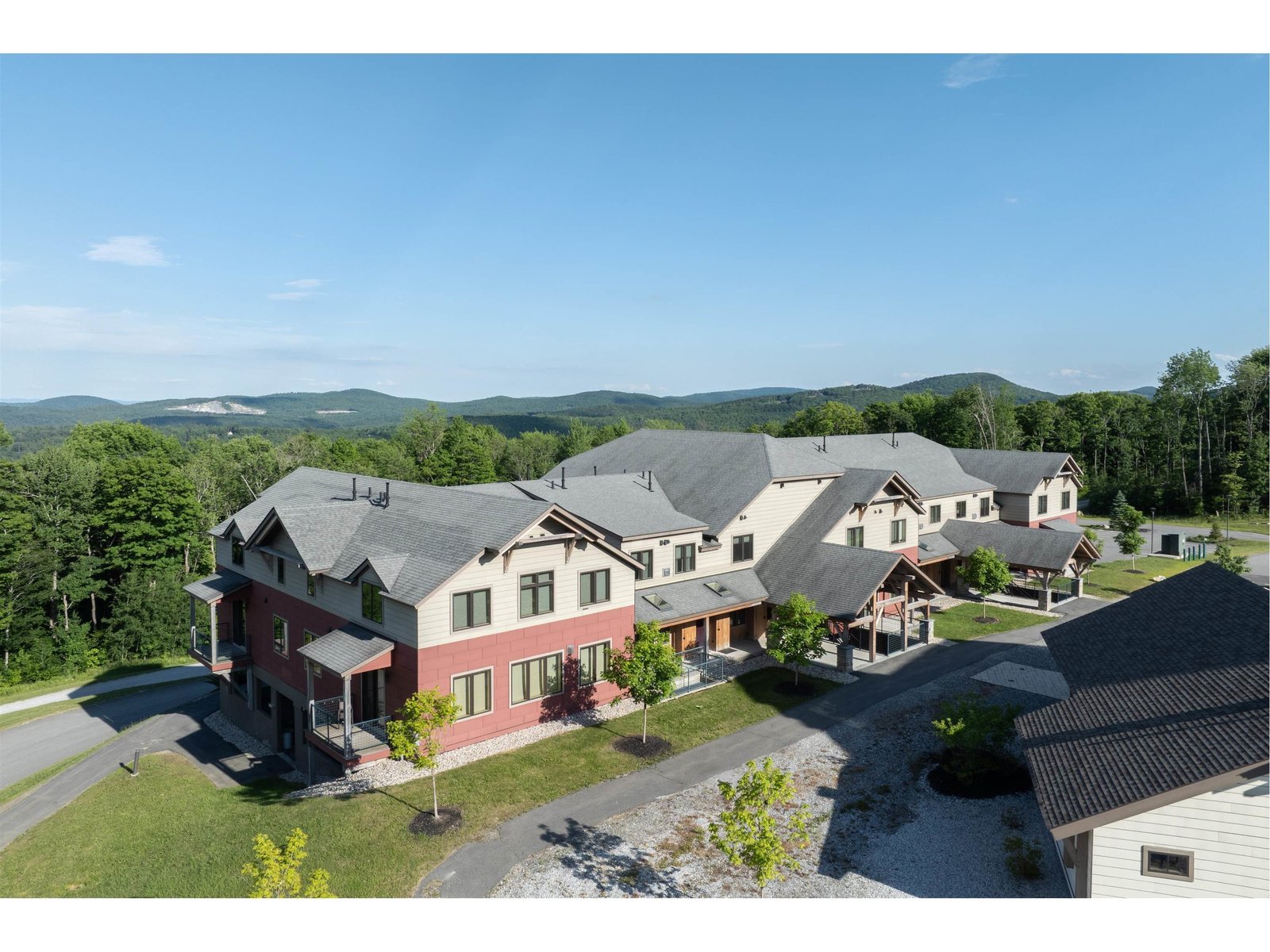 140 Lodge Road, Unit 3