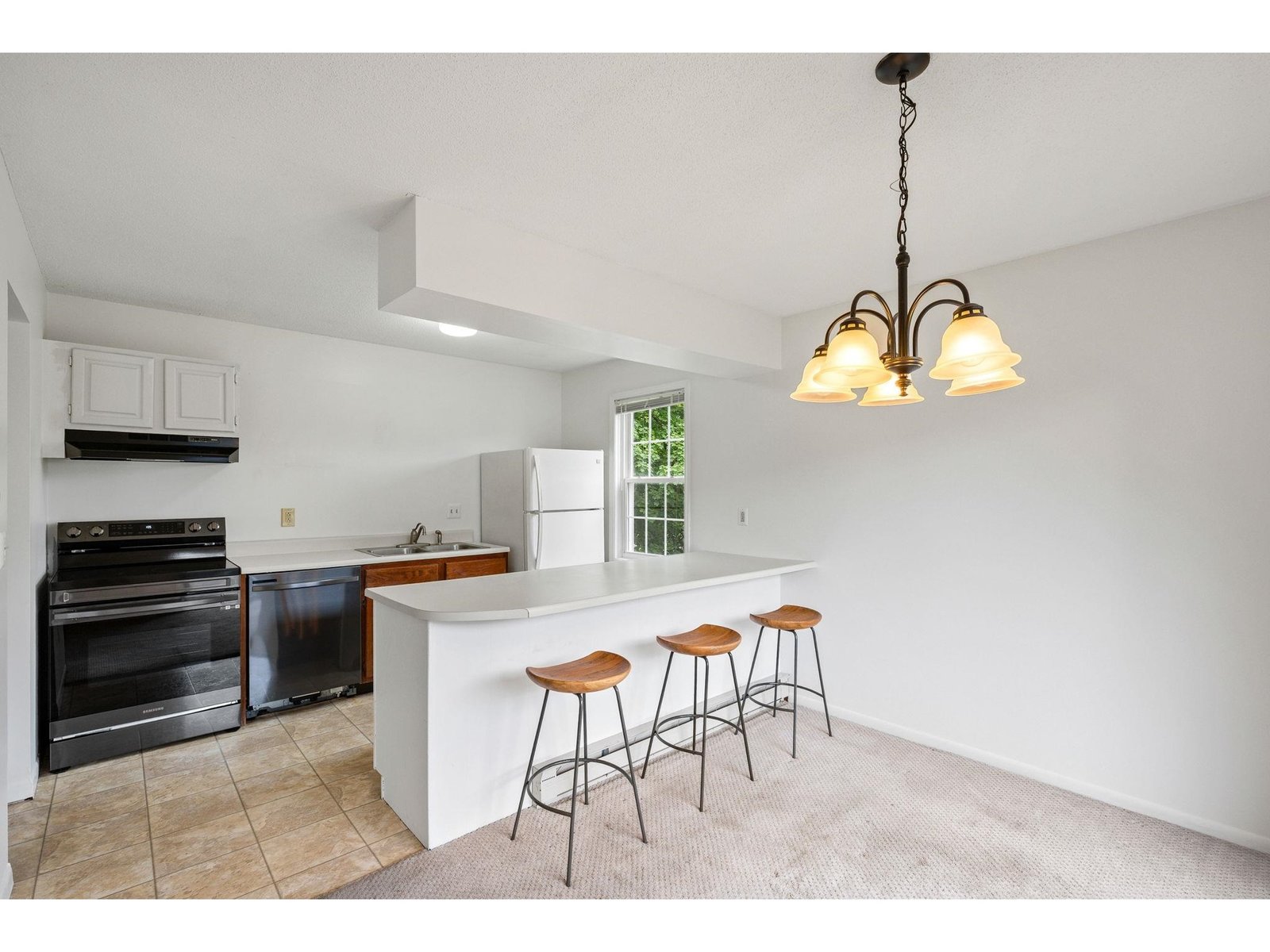 140 North Twin Oaks Terrace