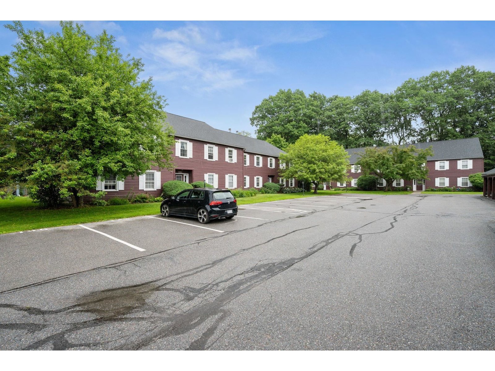 140 North Twin Oaks Terrace