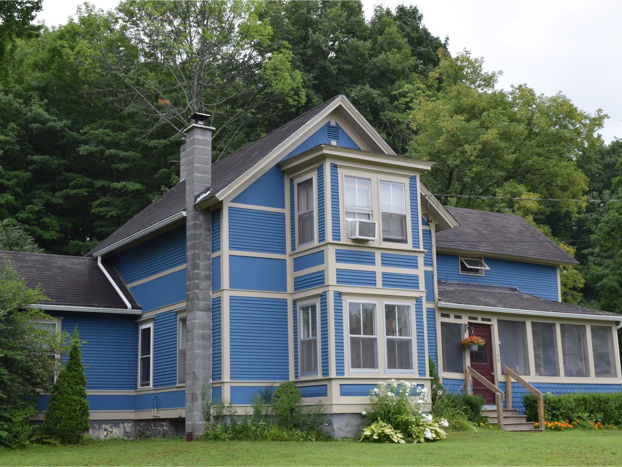 140 Railroad Street