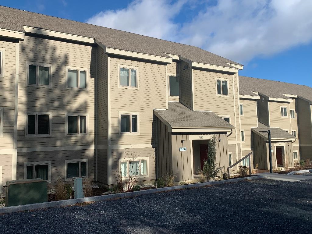 140 Snow Creek Road, Unit 33
