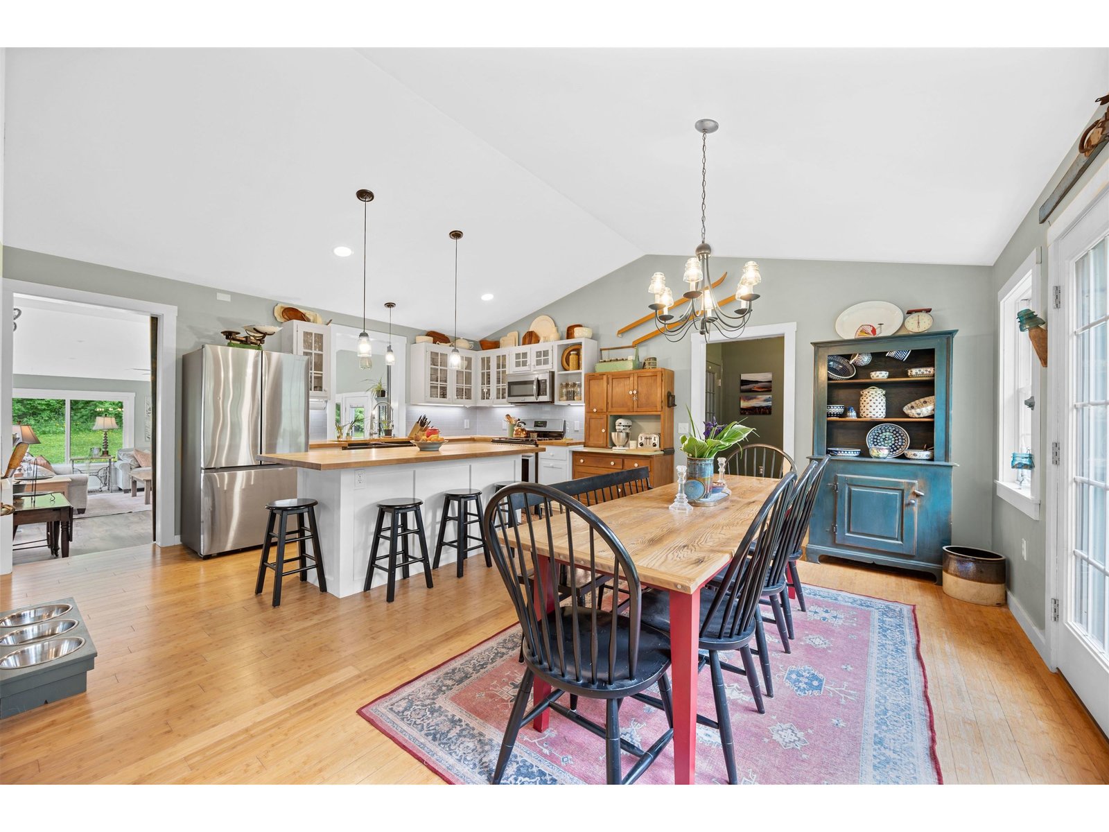 Inviting Kitchen