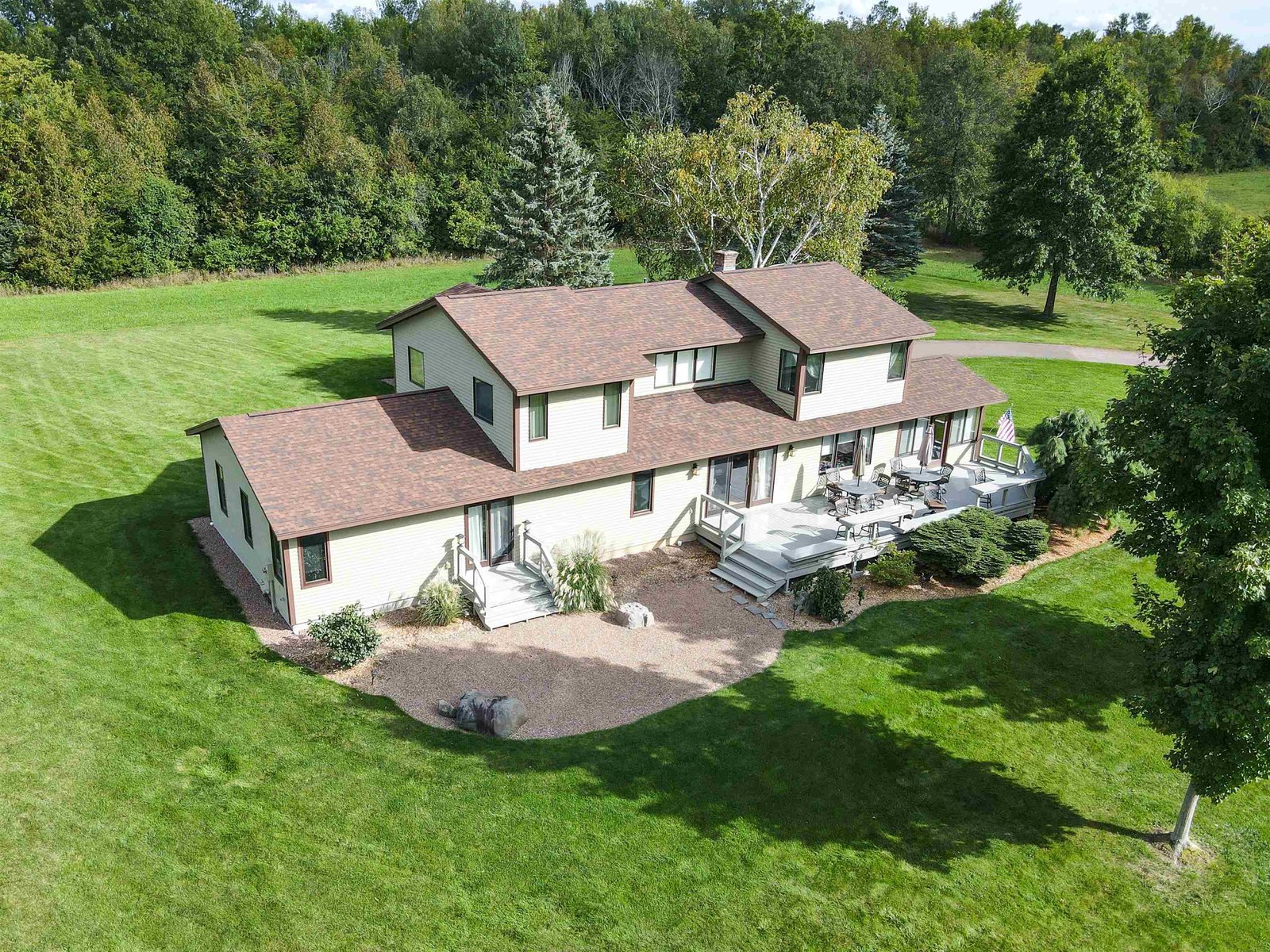 140 West Shore Road