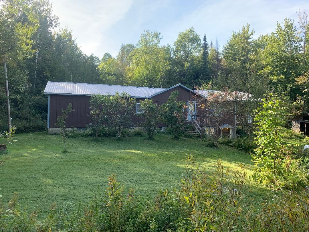 1400 Elmore Pond Road