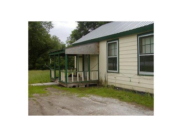 1402 Montgomery Road