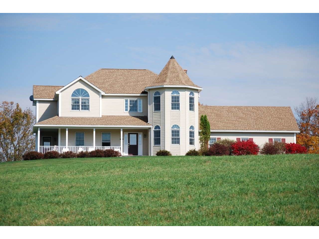 1403 Maple Hill Road
