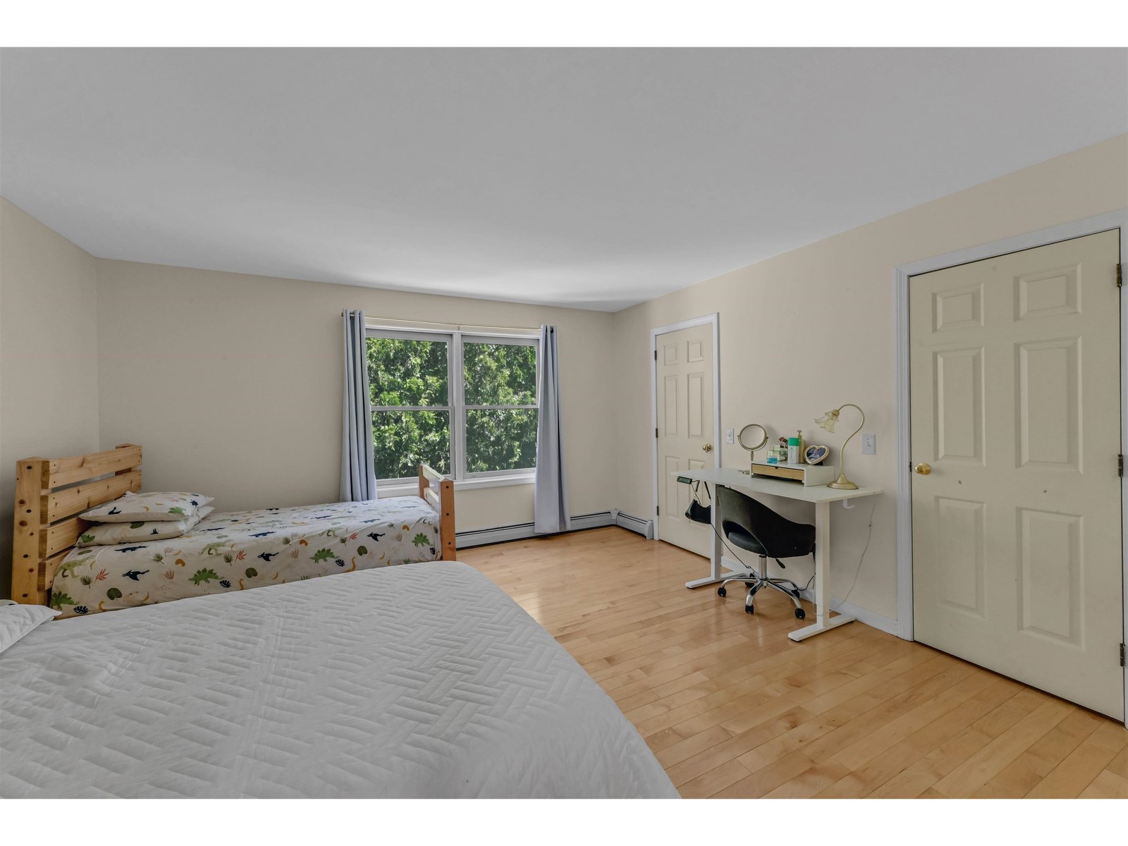1404 Brand Farm Drive