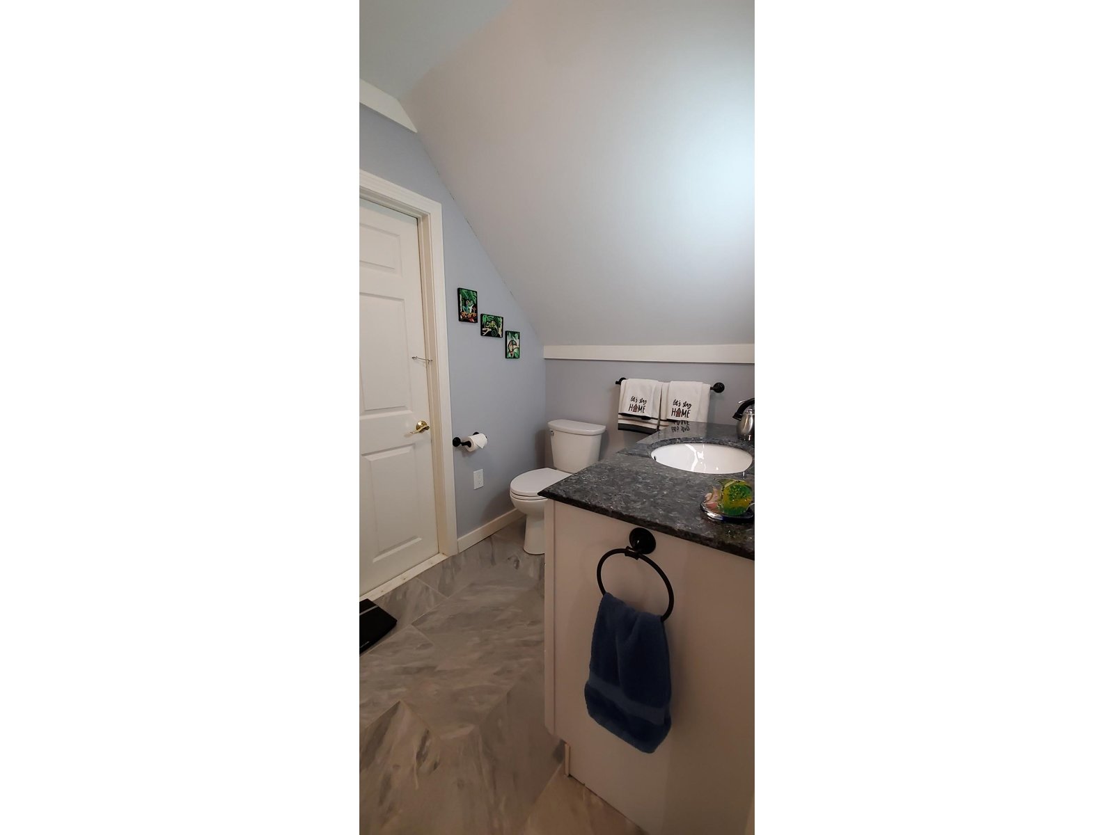 1407 Whittier Hill