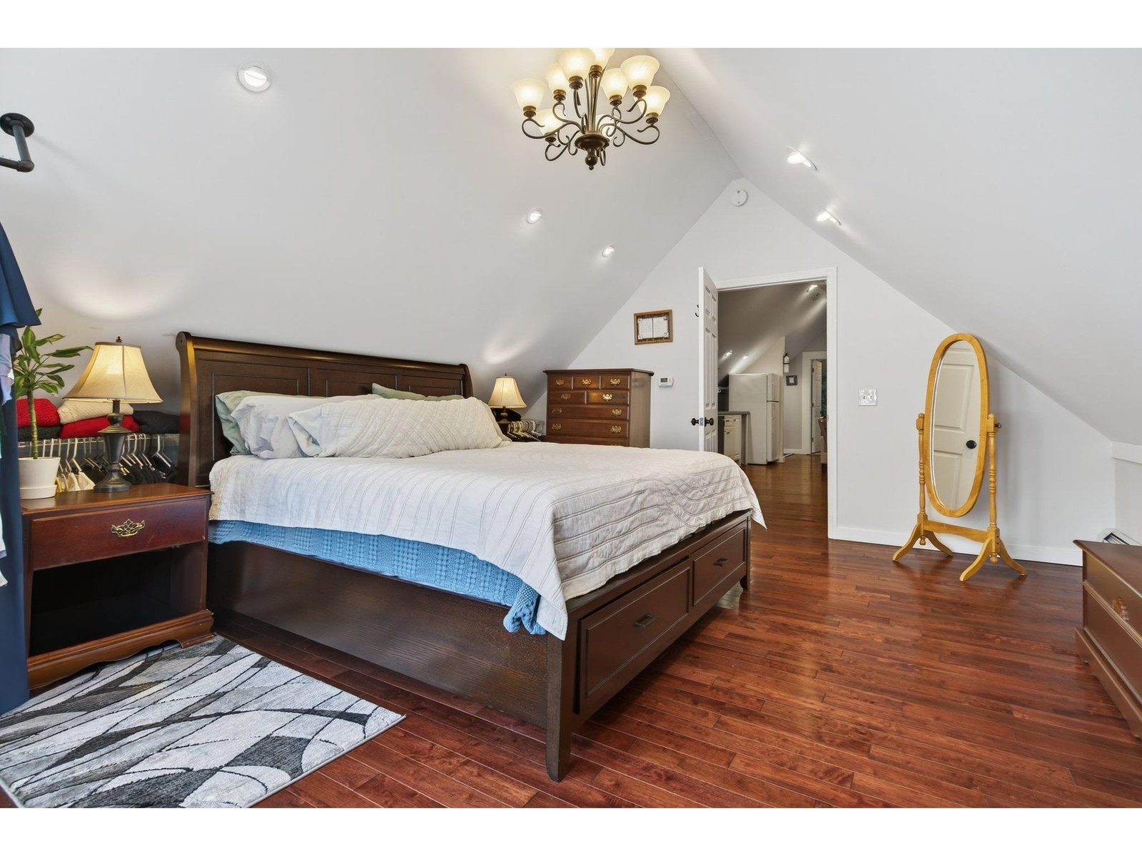1407 Whittier Hill Road