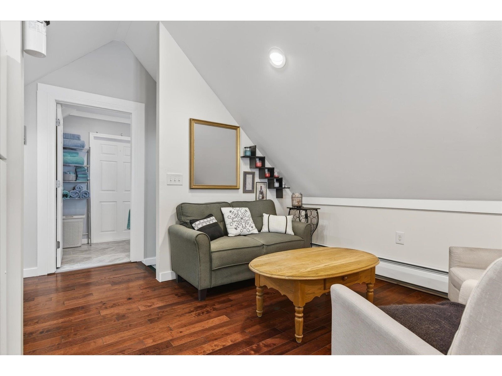 1407 Whittier Hill Road
