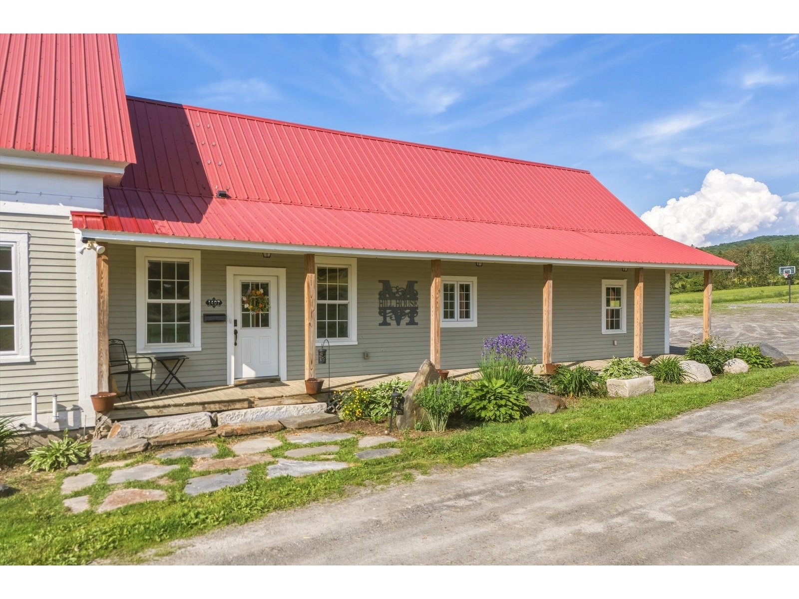 1407 Whittier Hill Road