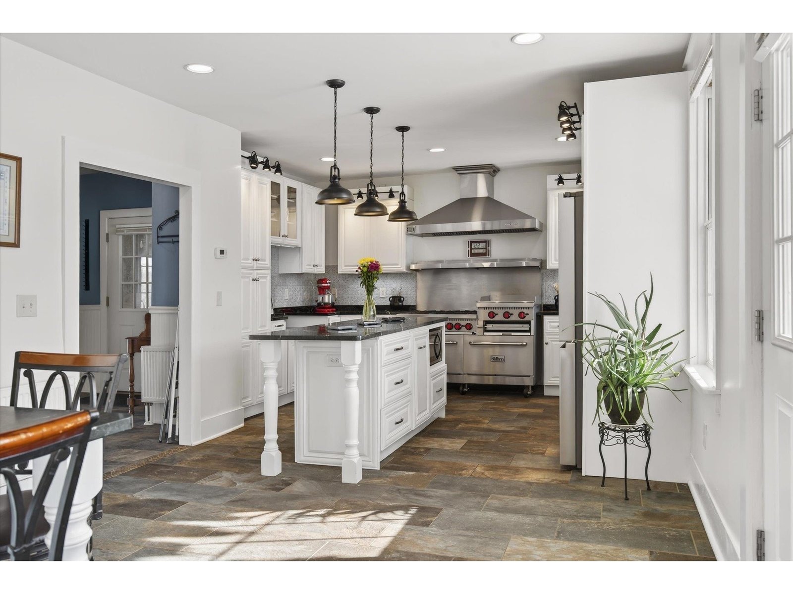 1407 Whittier Hill Road