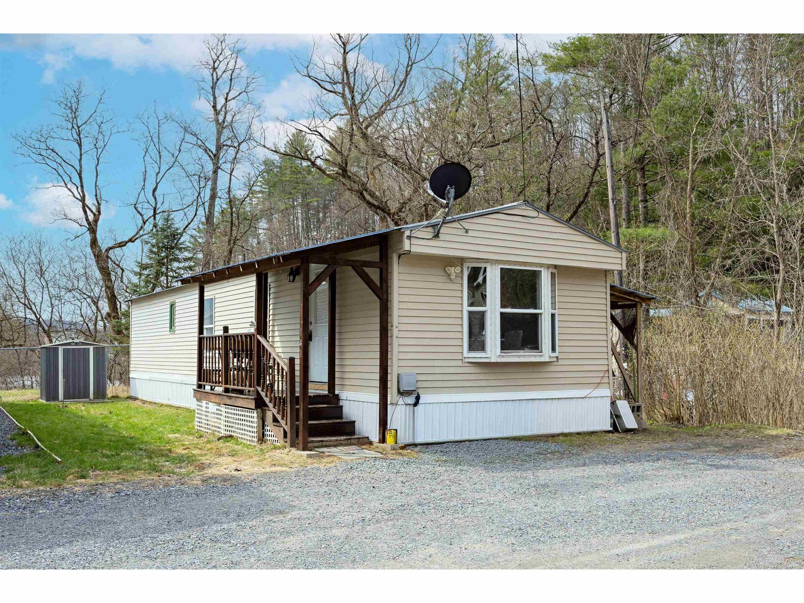 141 Oak Street, St. Johnsbury