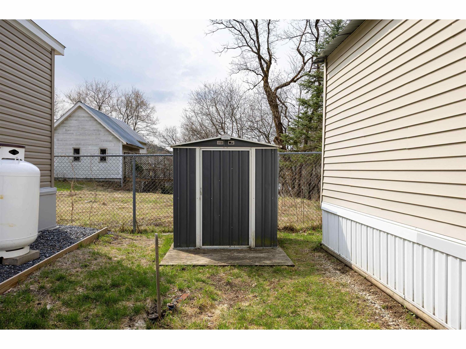 141 Oak Street