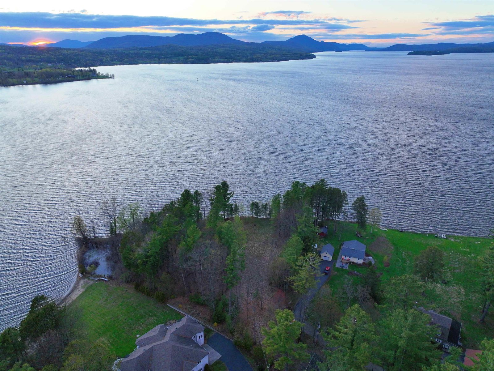 1413 Bluff Road