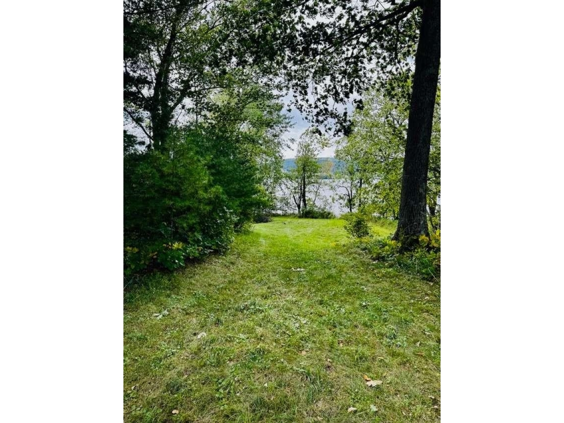 1413 Bluff Road