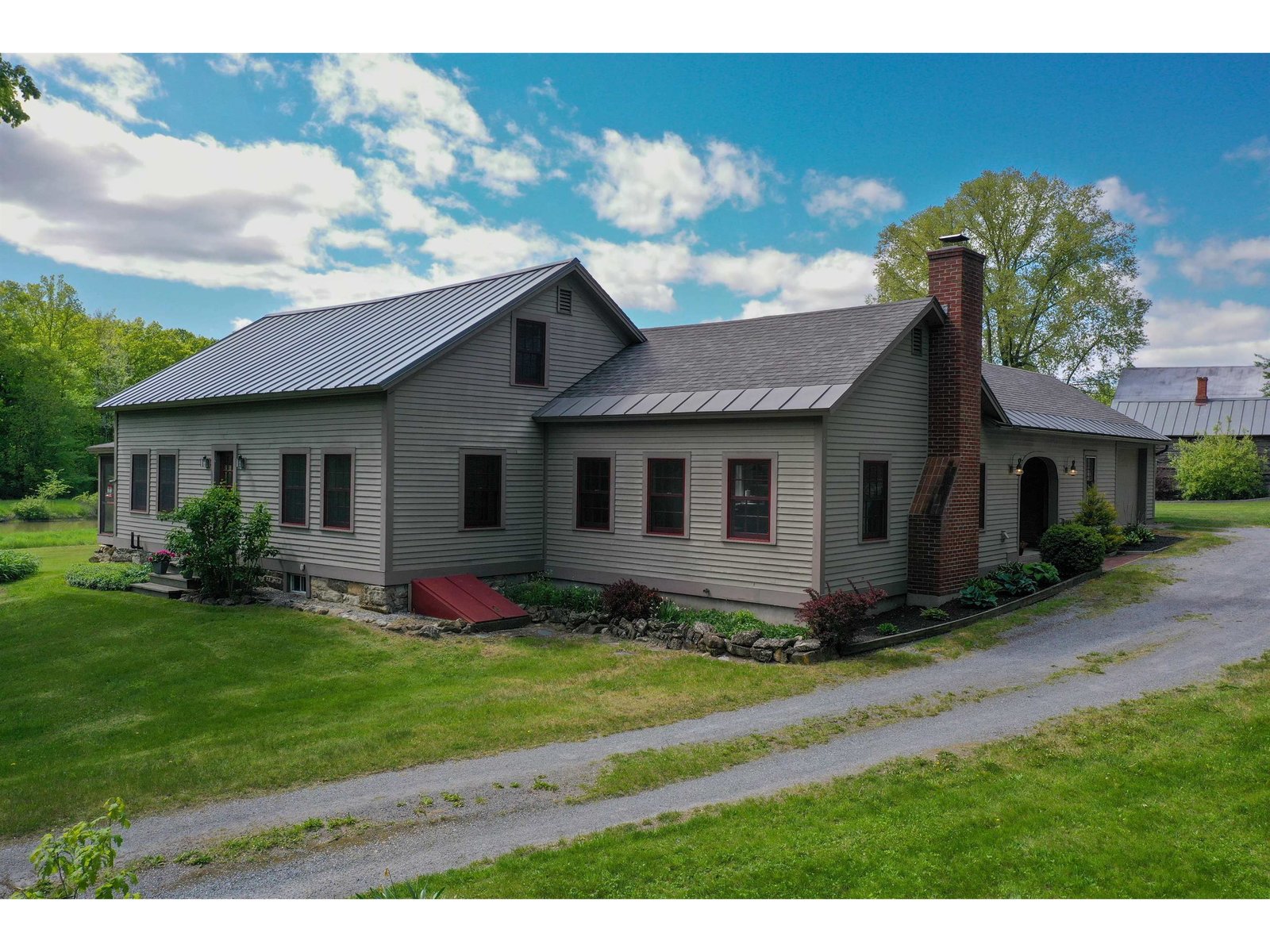 1413 Brown Road