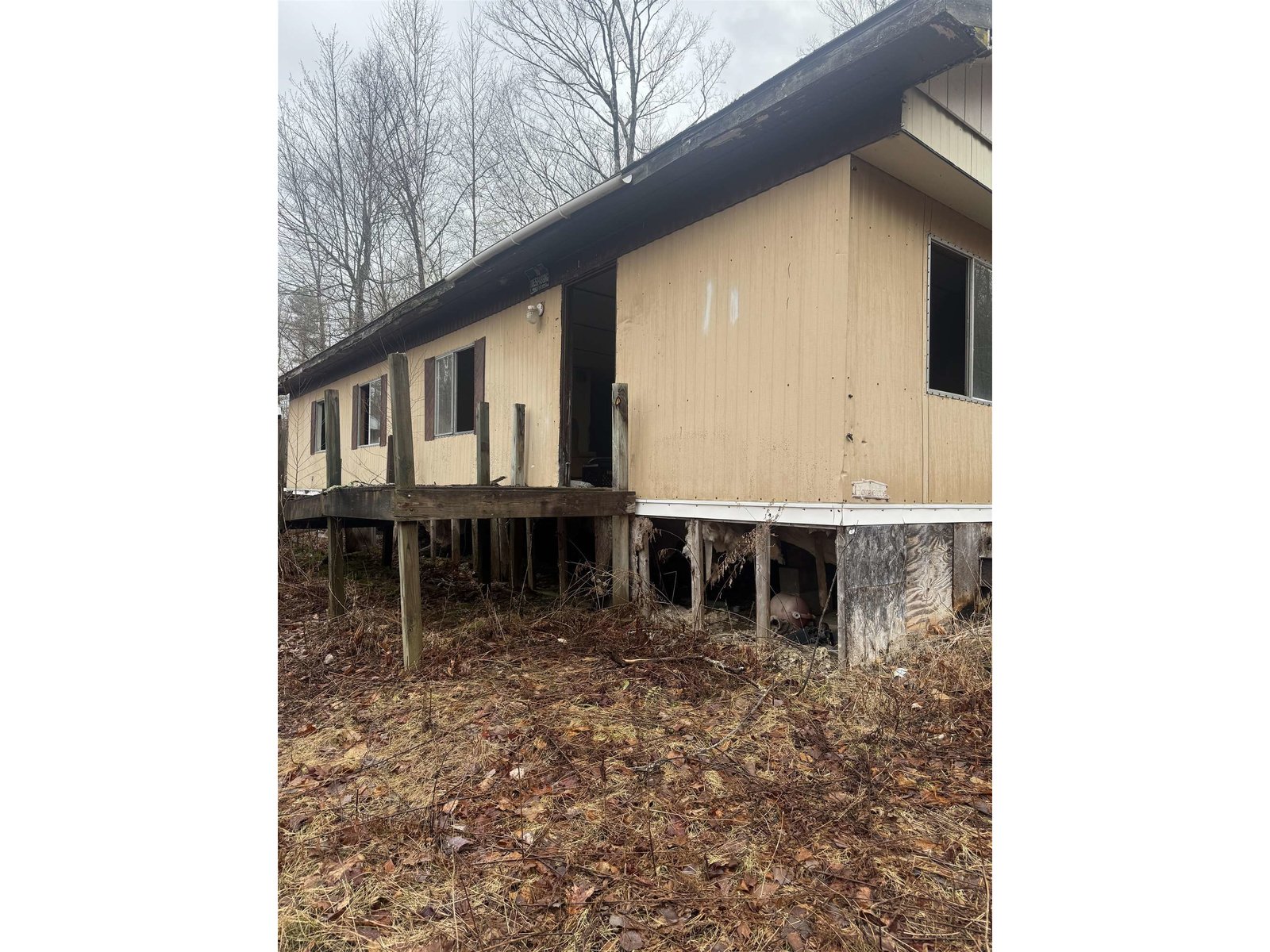 1413 Lake Dunmore Road