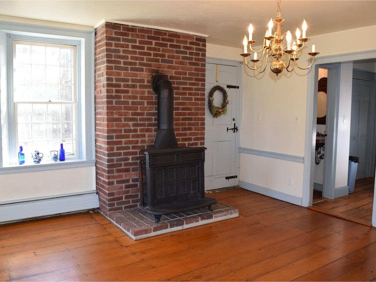 Formal dining room