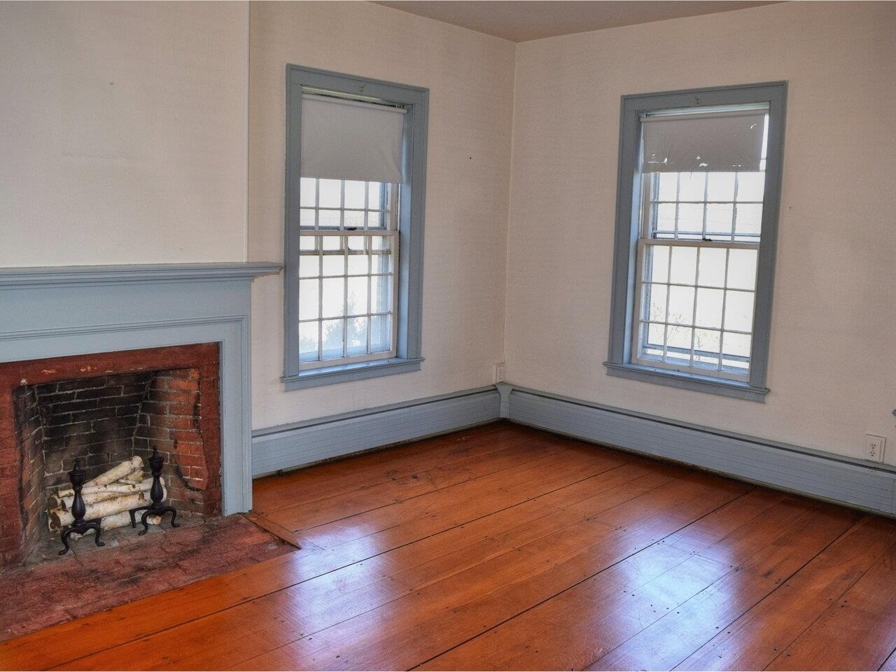 Bedroom 2 - second floor