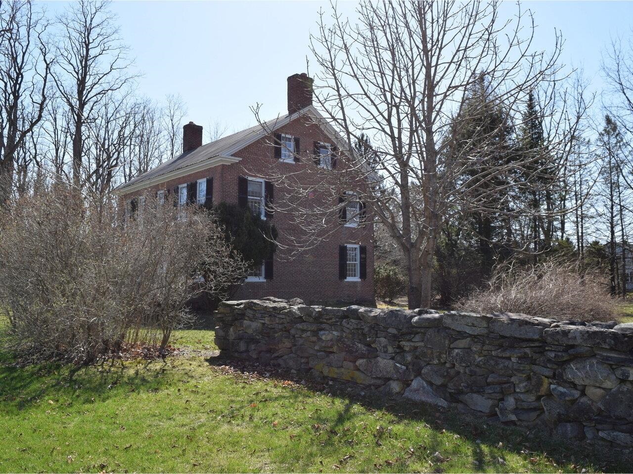 1419 Stonebridge Road