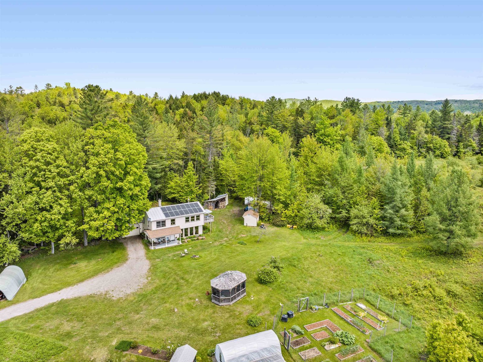 142 King Pond Road, Woodbury