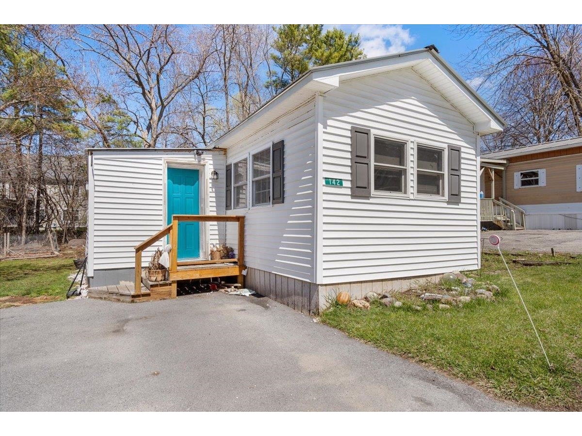 142 Penny Lane