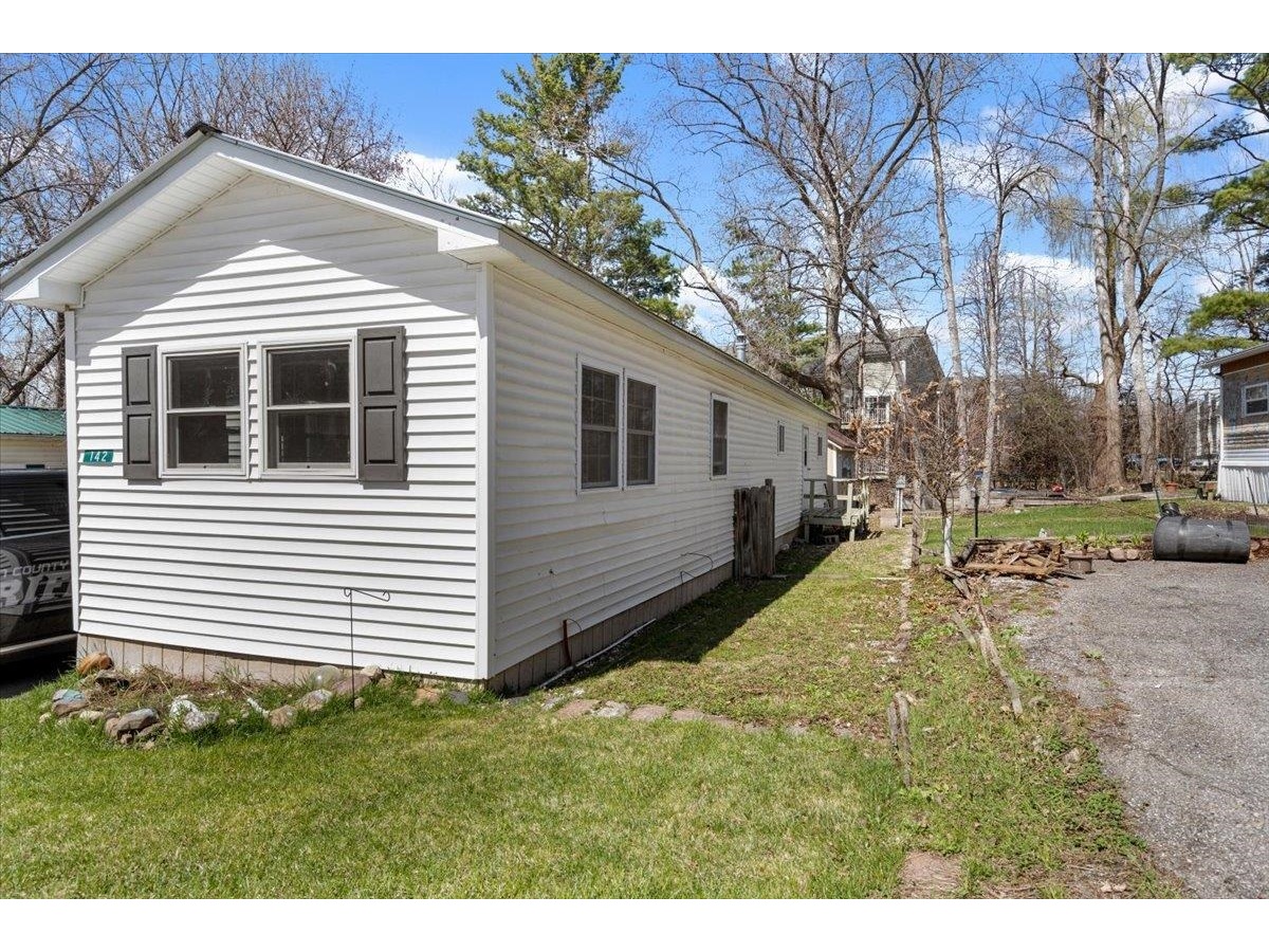 142 Penny Lane