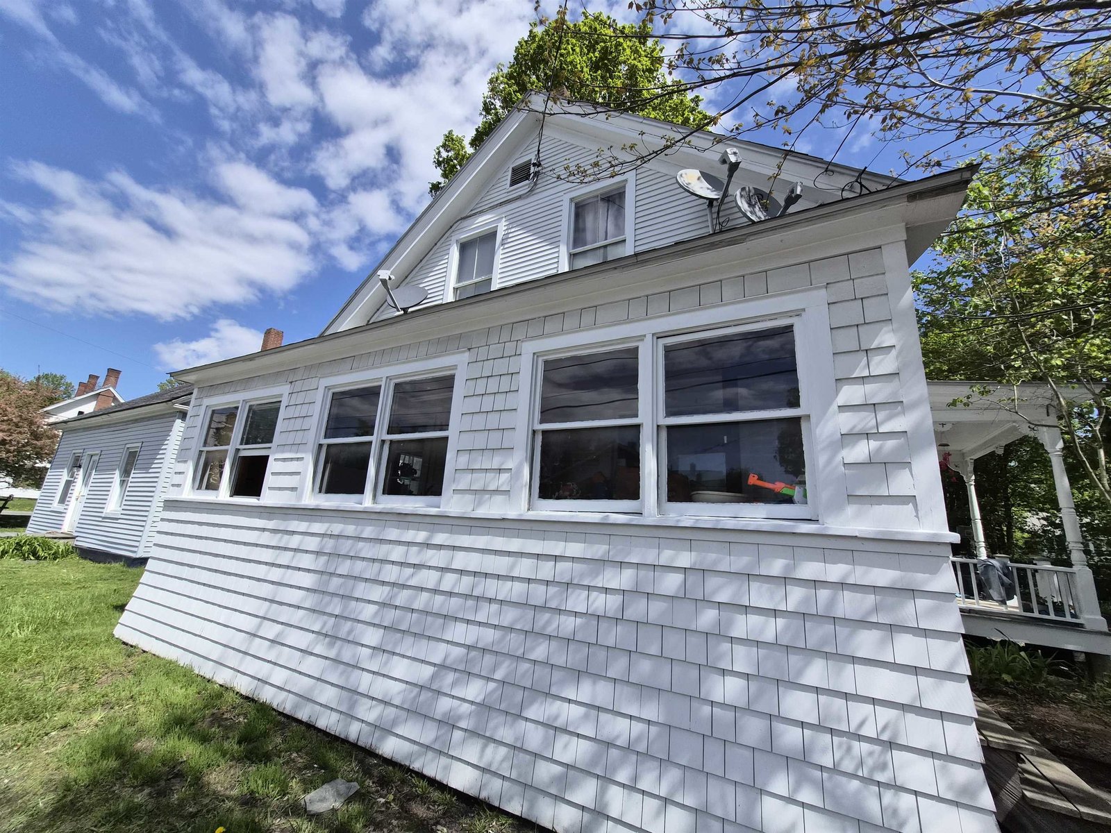 142 Vine Street