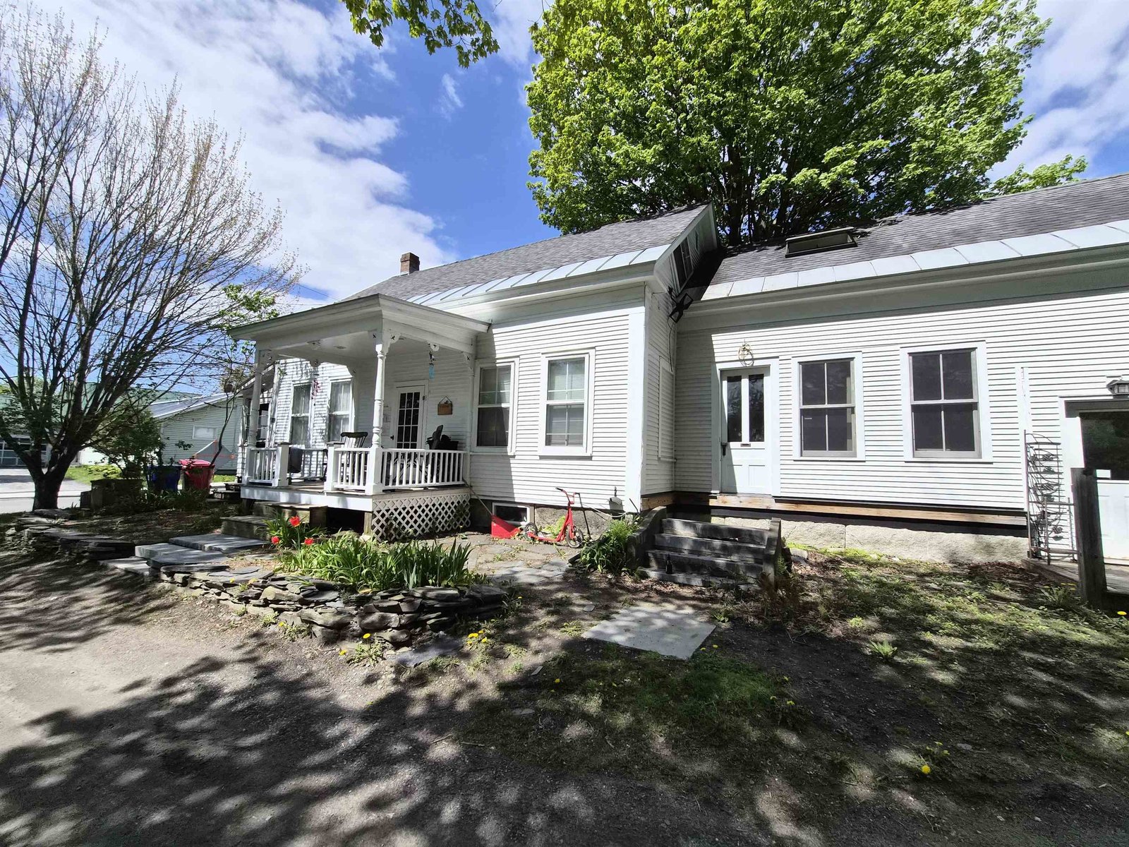 142 Vine Street